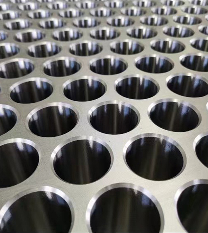 Processing of metal mechanical components